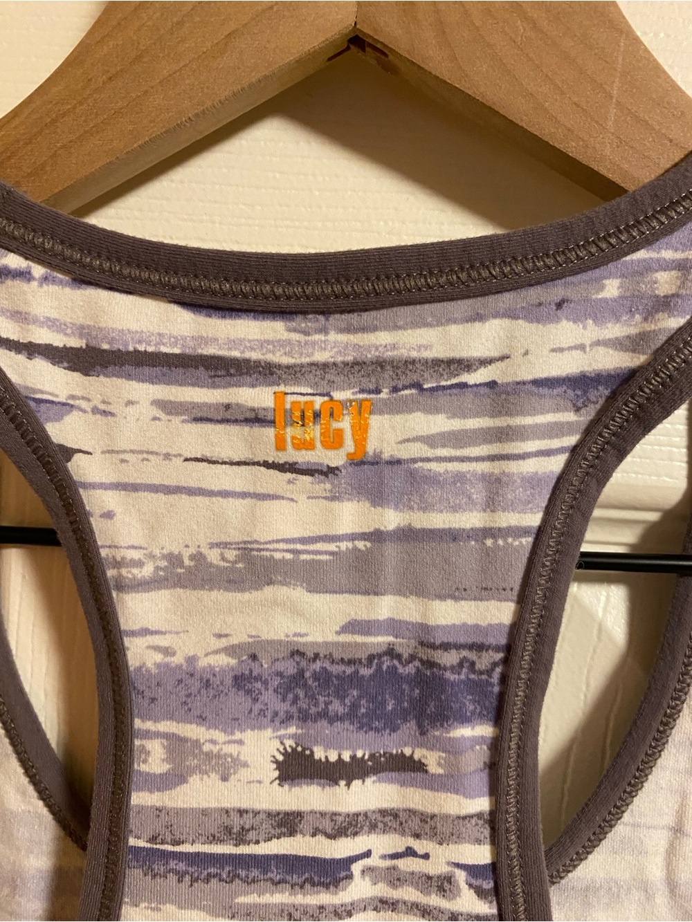 Lucy Racerback Tank Top medium - Picture 4 of 6